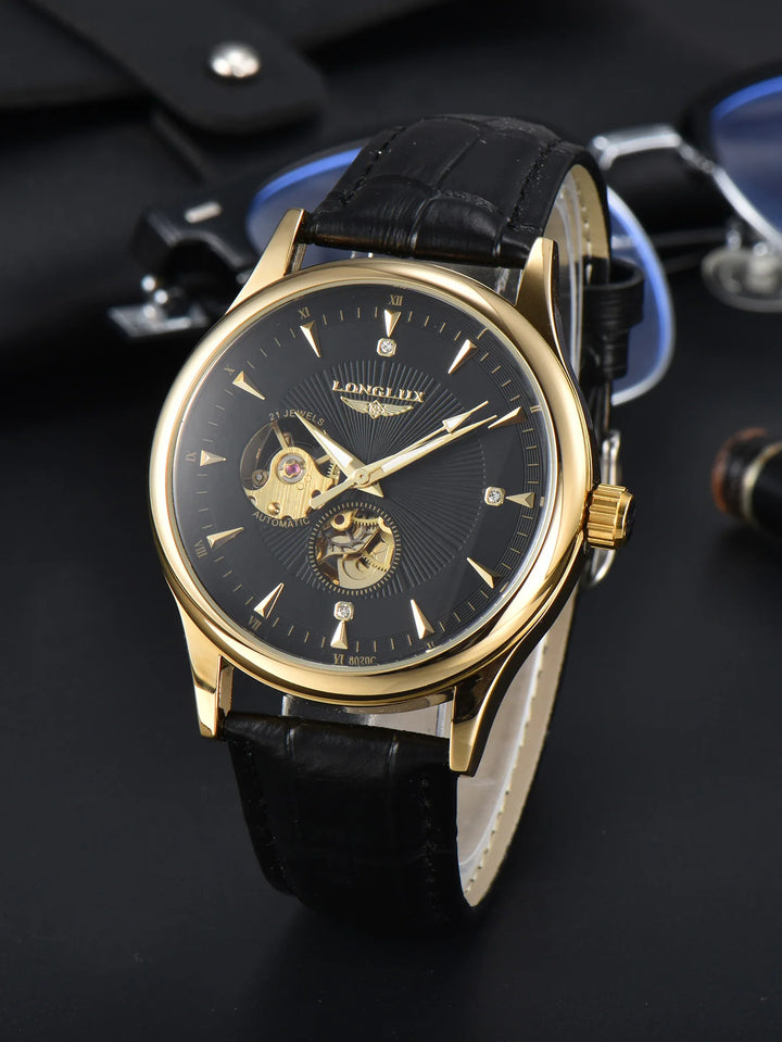 Automatic wristwatch image angle 30