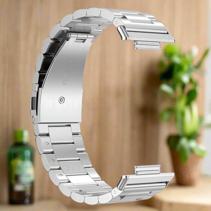 Side view showing smooth polished finish